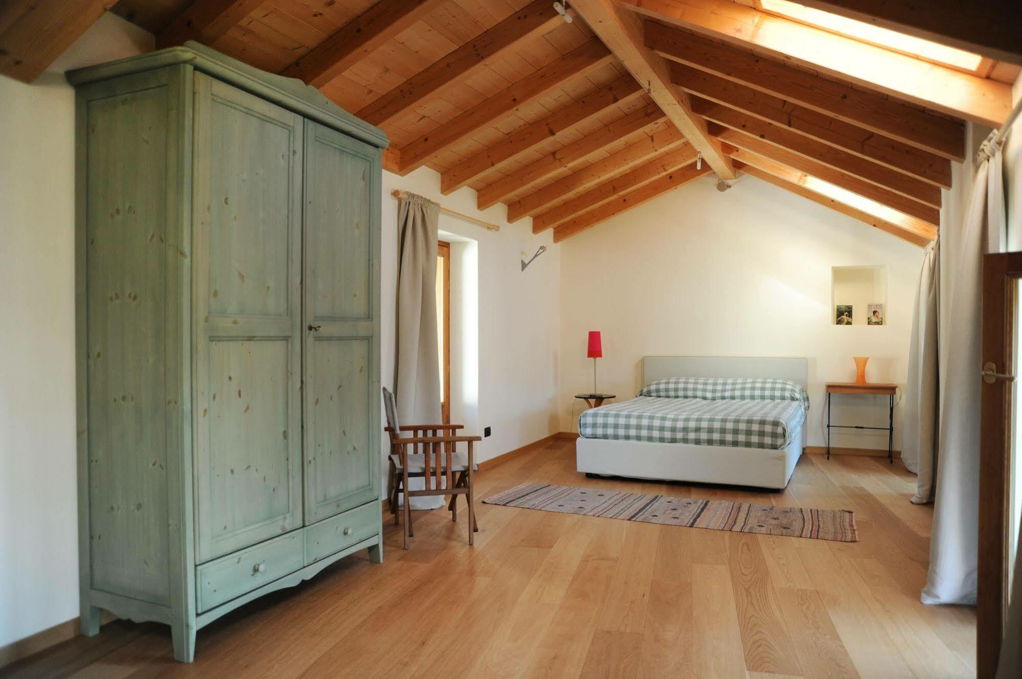 Casa Botta - Luino Lago Maggiore Kültér fotó