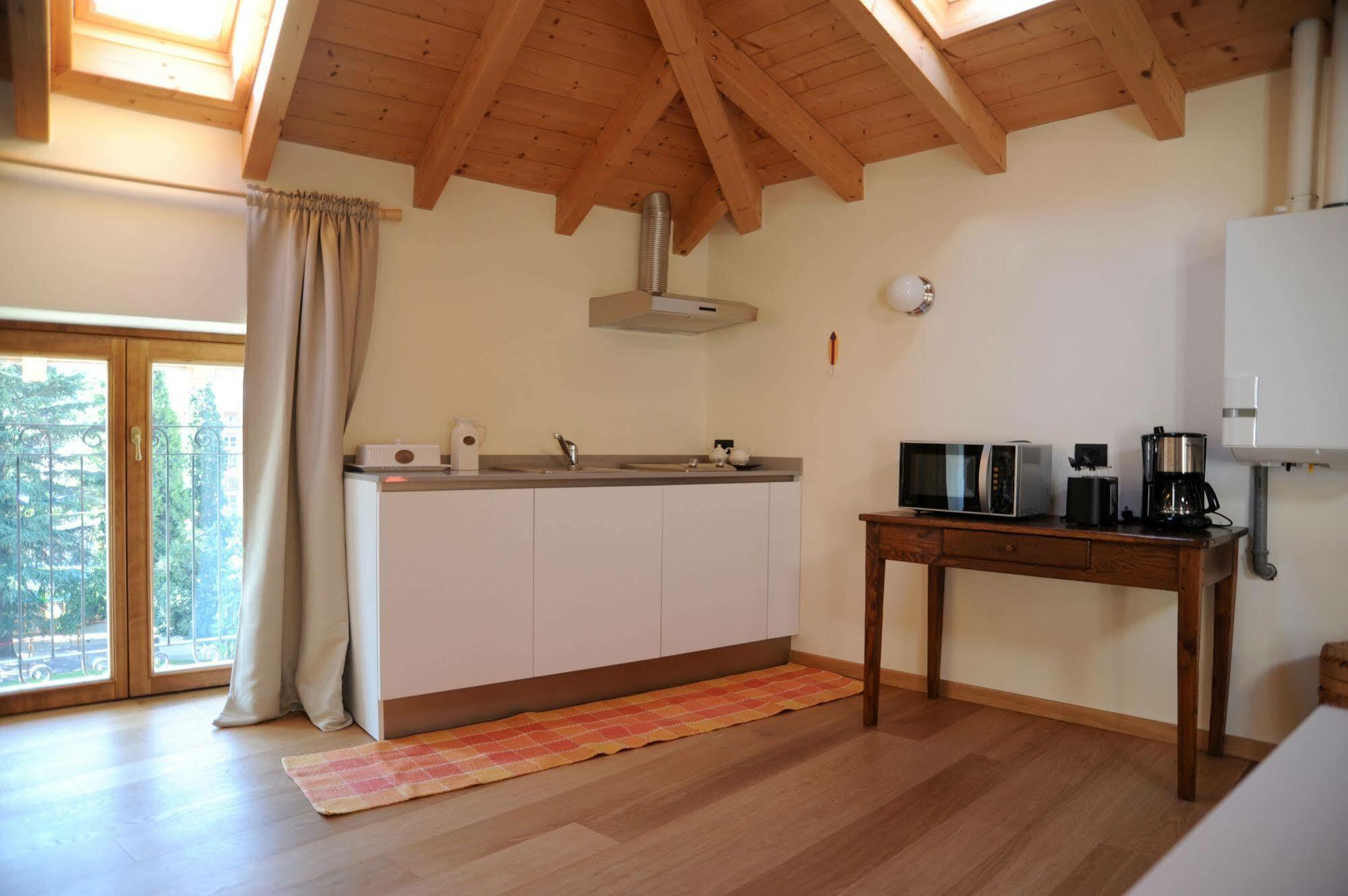 Casa Botta - Luino Lago Maggiore Kültér fotó